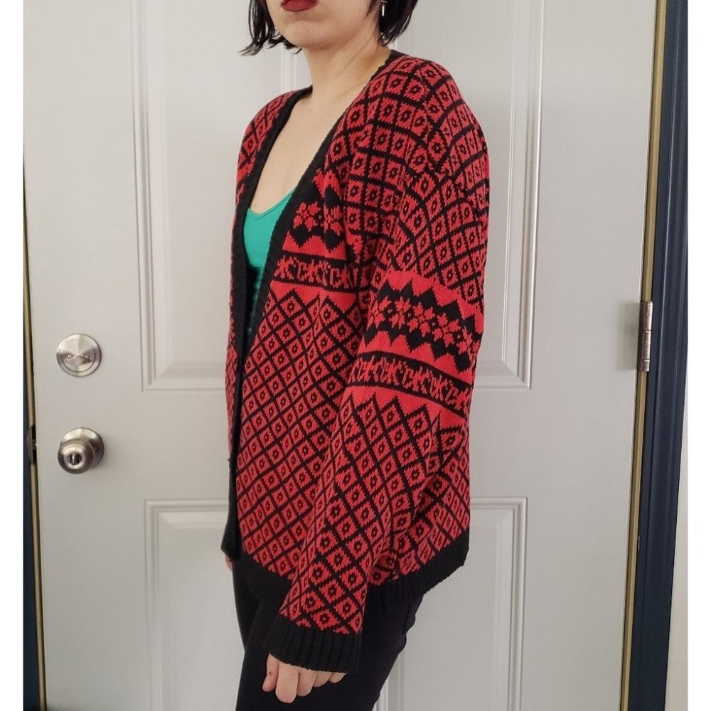 80s Red and Black Oversize Cardigan‎ - Picture 2 of 4